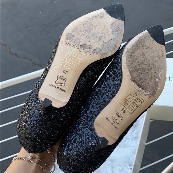 Shoes - Picture 3 of 4